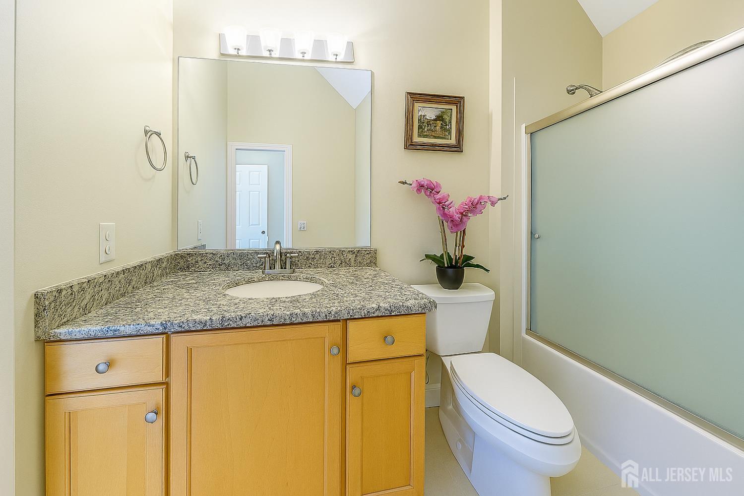 East Brunswick, New Jersey, 08816, United States, 4 Bedrooms Bedrooms, ,3 BathroomsBathrooms,Residential,Active,2013452