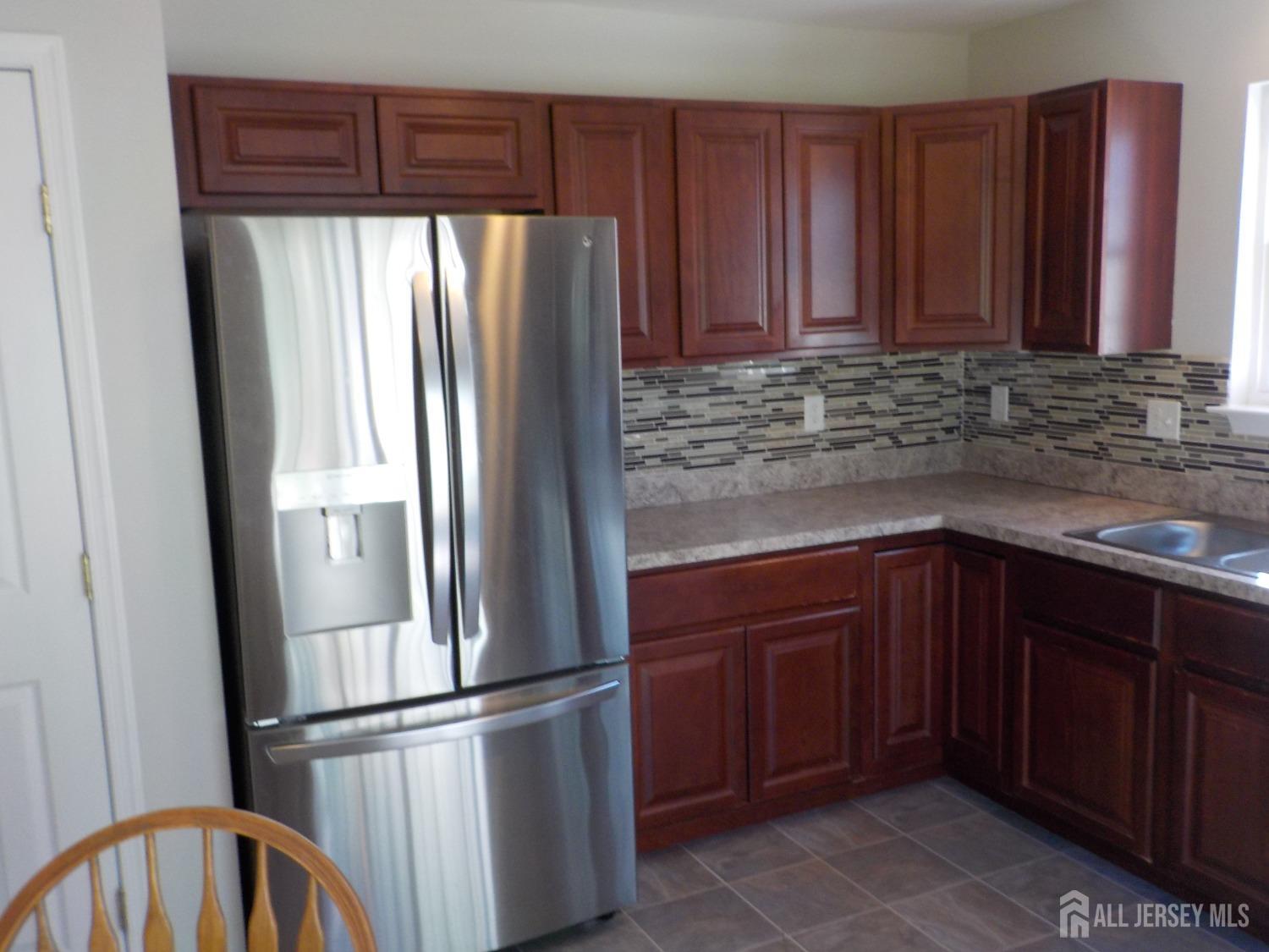 4 Walnut Street, North Brunswick, New Jersey image 5