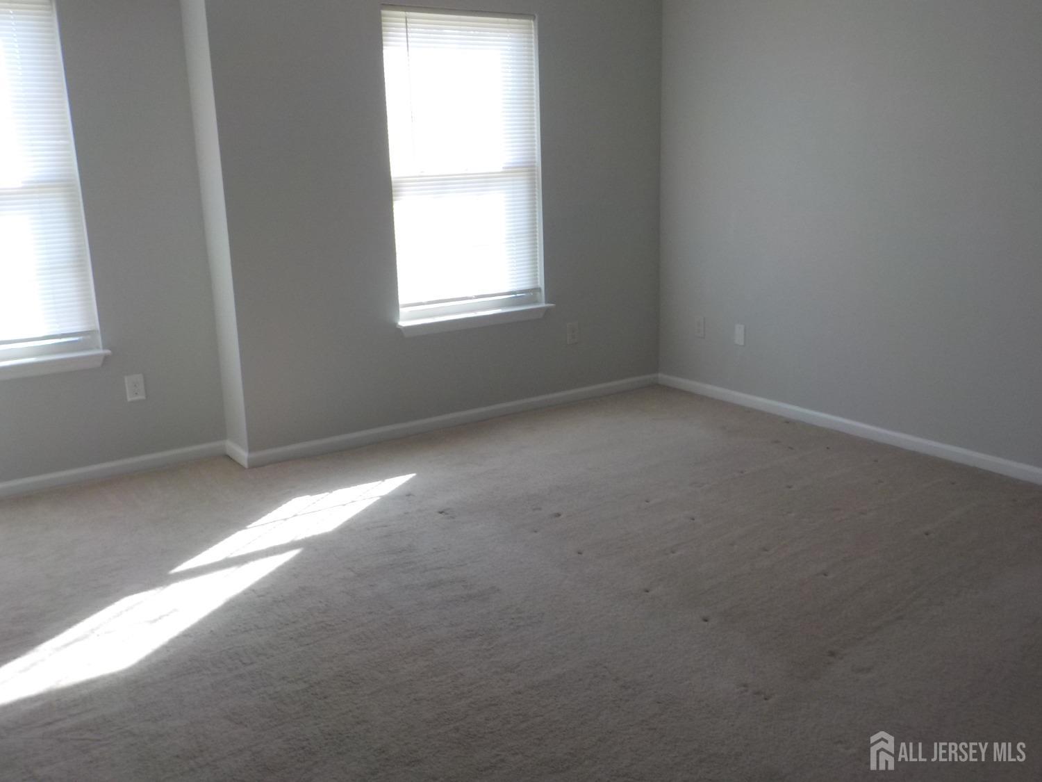 4 Walnut Street, North Brunswick, New Jersey image 14