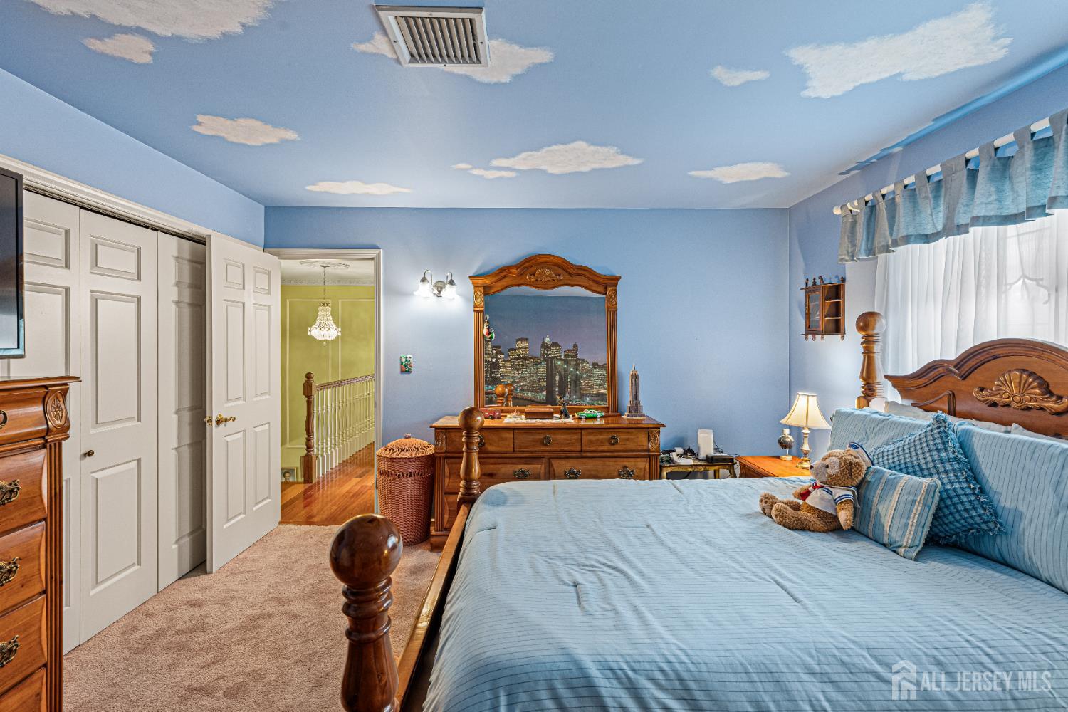 748 New Dover Road, Edison, New Jersey image 27