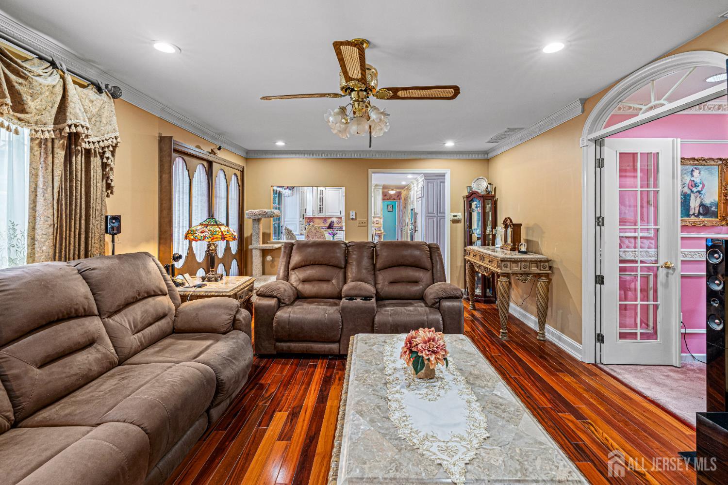 748 New Dover Road, Edison, New Jersey image 10