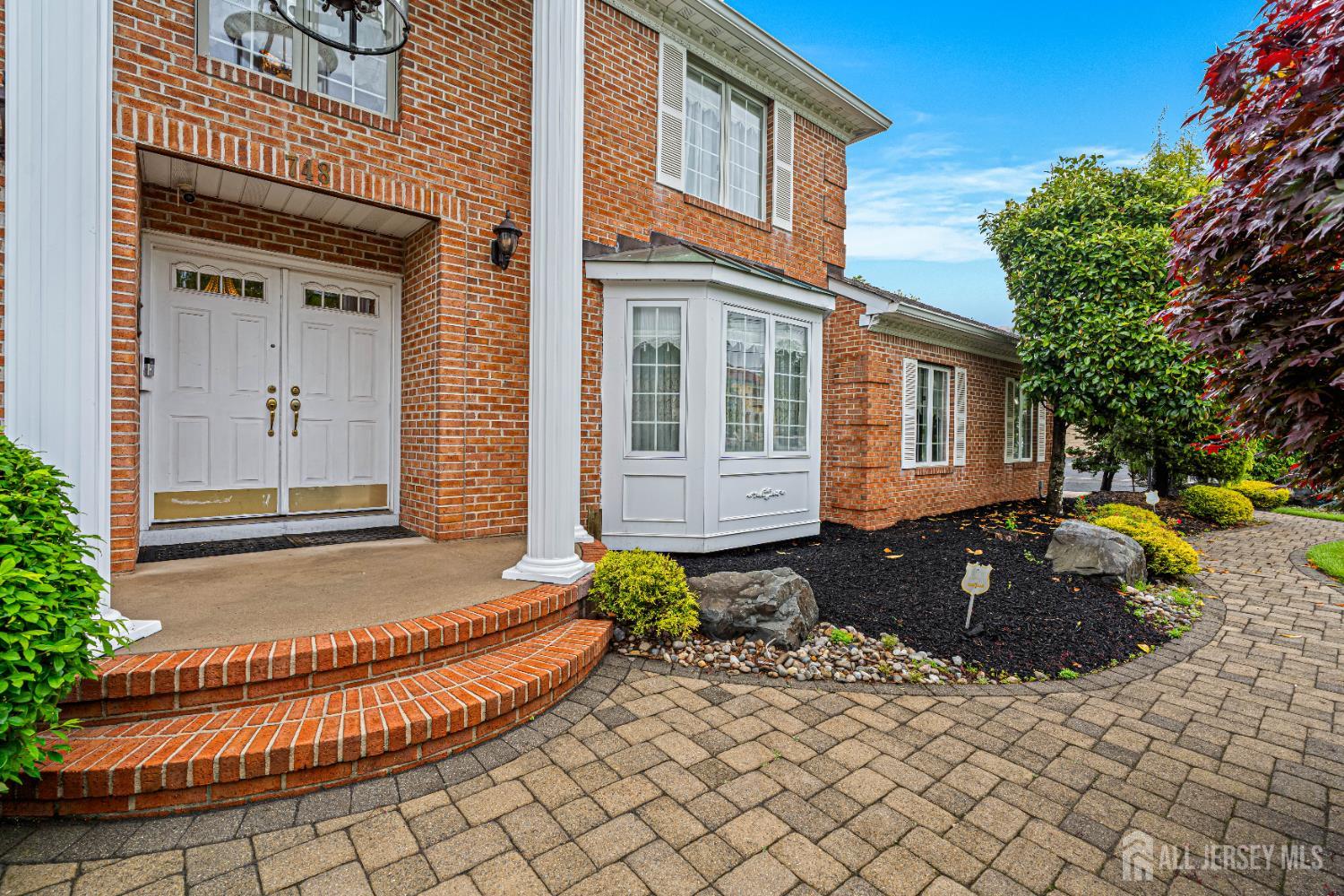 748 New Dover Road, Edison, New Jersey image 3