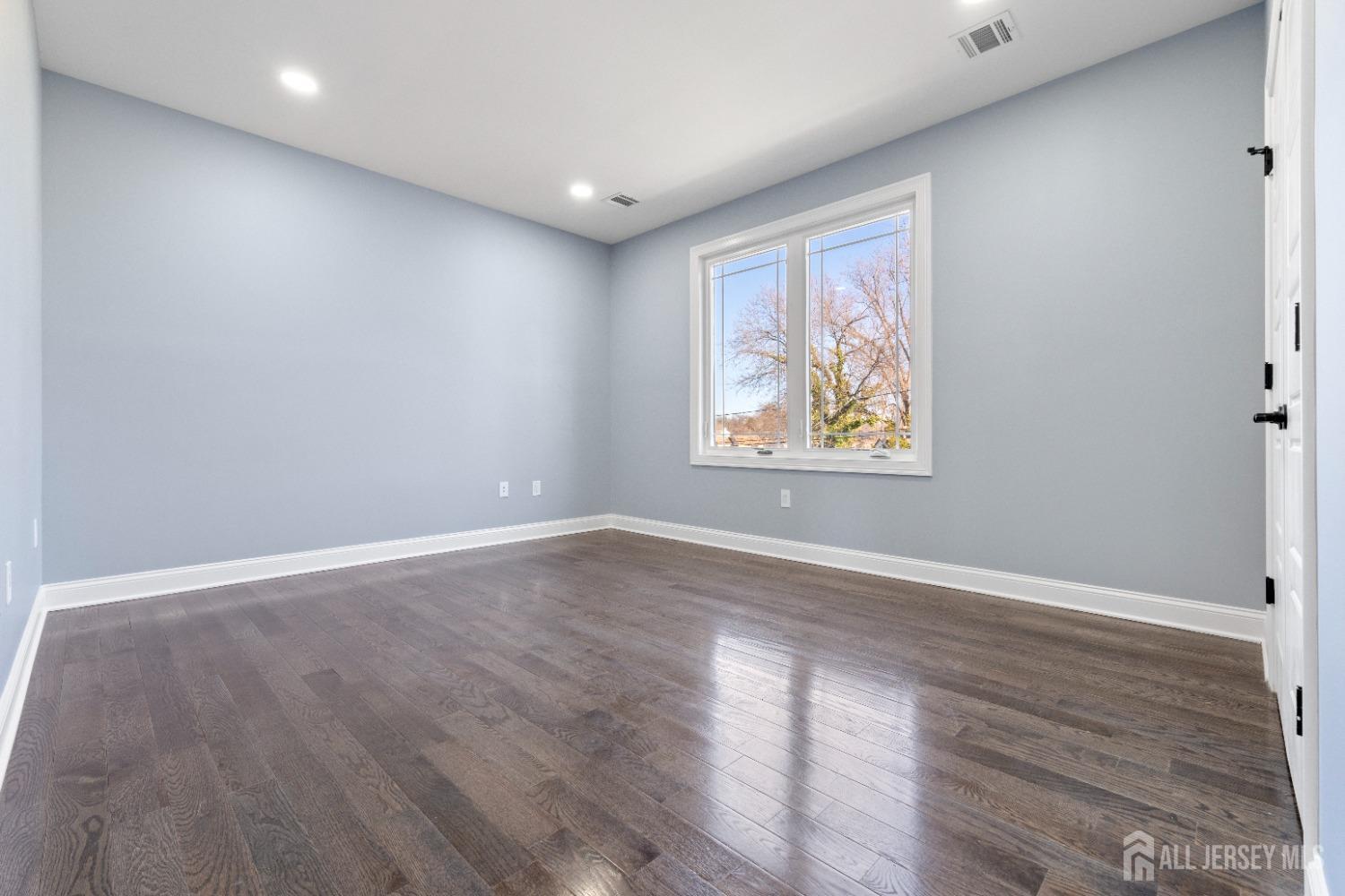 25 Windsor Road, Edison, New Jersey image 29