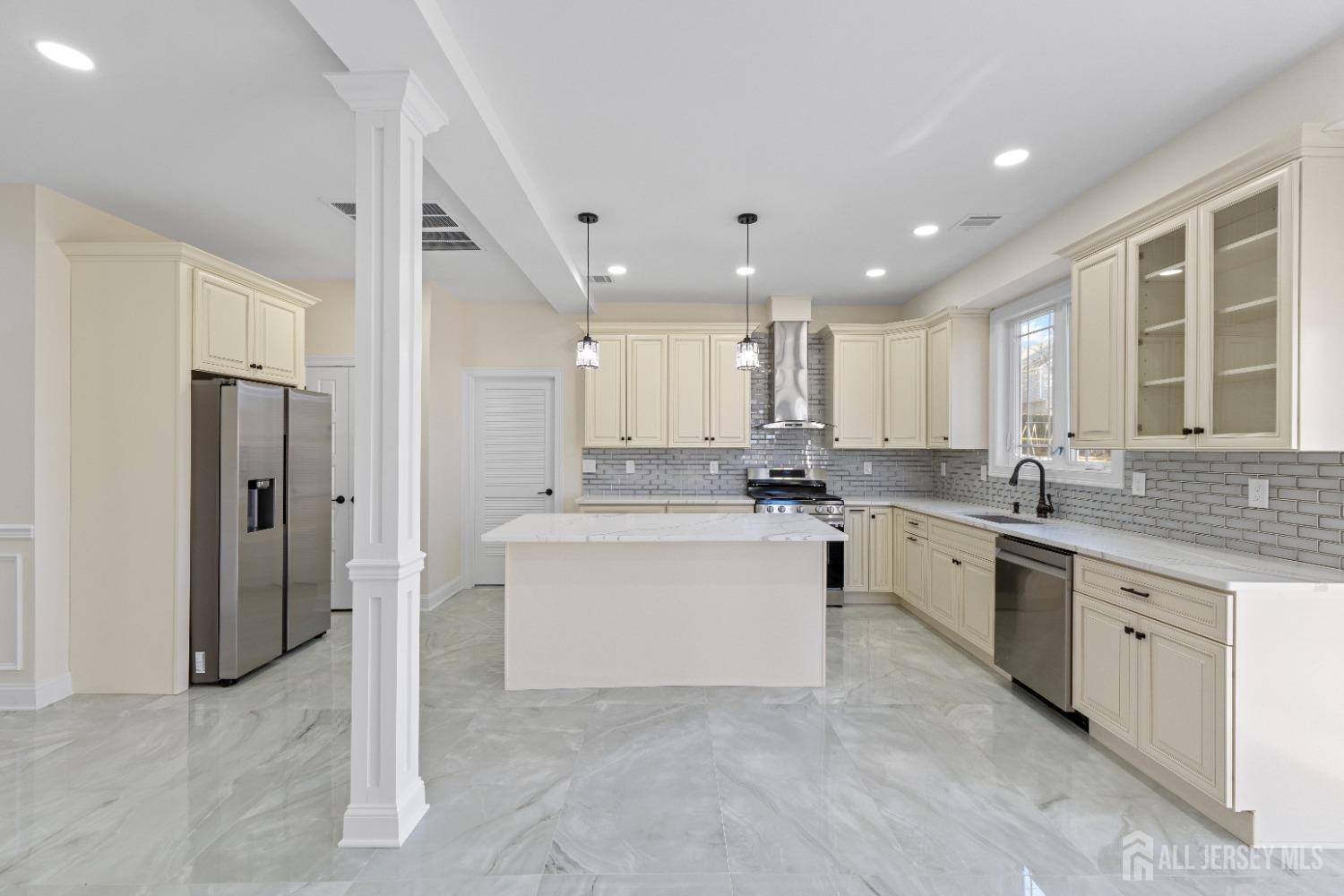 25 Windsor Road, Edison, New Jersey image 12
