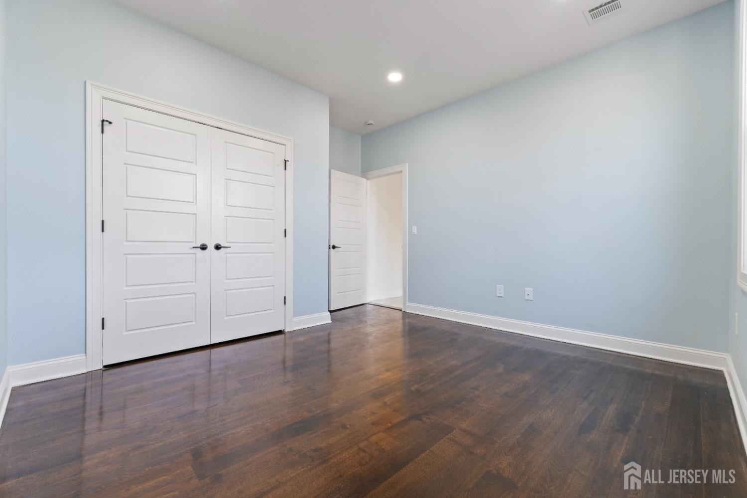 25 Windsor Road, Edison, New Jersey image 40
