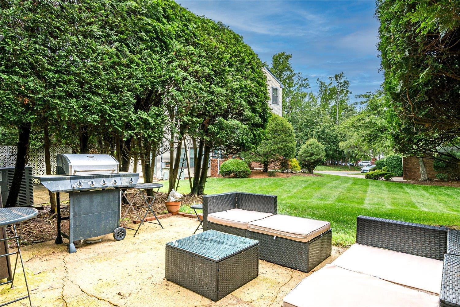 3805 Spring Brook Drive, Edison, New Jersey image 48