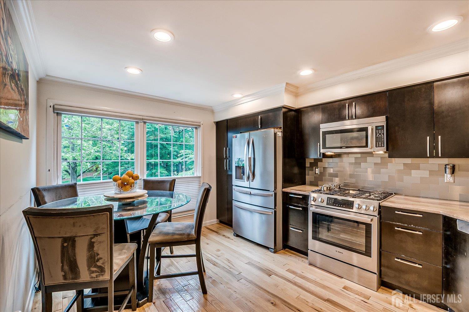 3805 Spring Brook Drive, Edison, New Jersey image 23