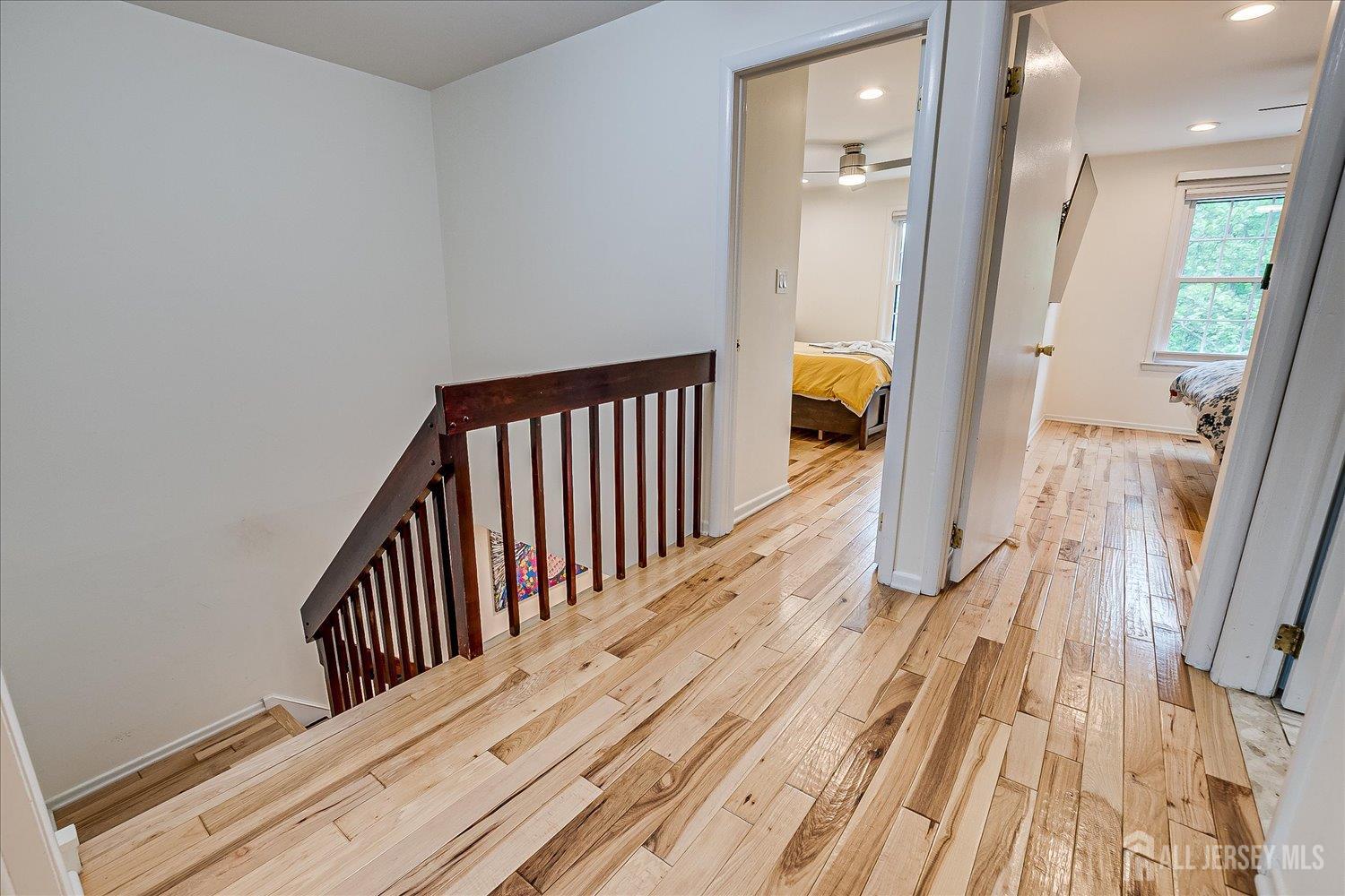 3805 Spring Brook Drive, Edison, New Jersey image 30