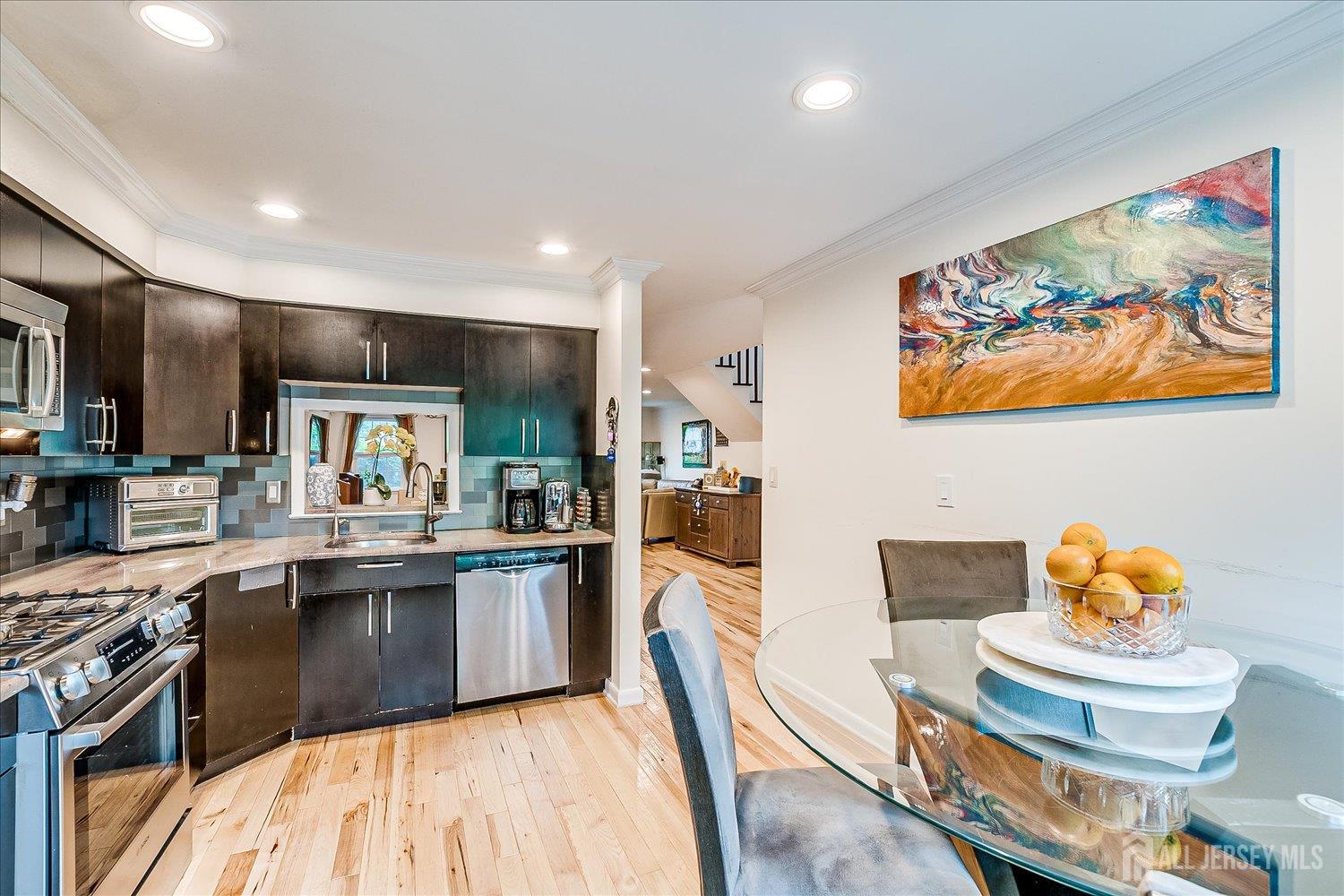 3805 Spring Brook Drive, Edison, New Jersey image 24