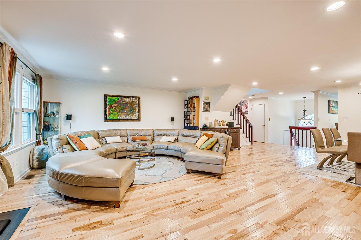 3805 Spring Brook Drive, Edison, New Jersey image 20