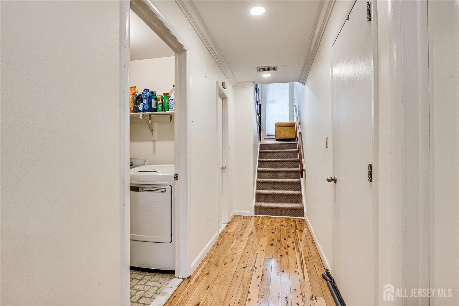 3805 Spring Brook Drive, Edison, New Jersey image 42