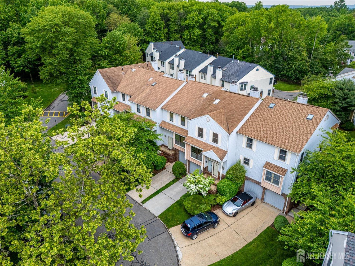 3805 Spring Brook Drive, Edison, New Jersey image 5