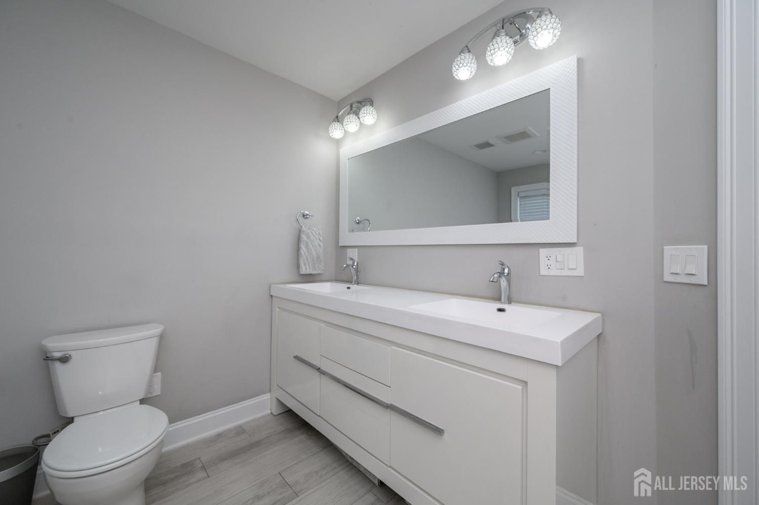 328 Coolidge Drive, Kenilworth, New Jersey image 22
