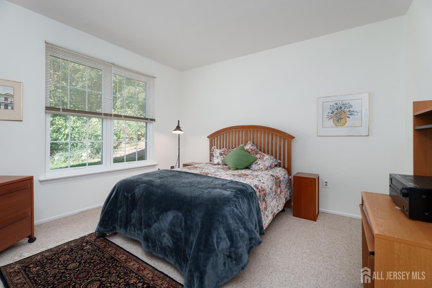 South Brunswick, New Jersey 08852, United States, 2 Bedrooms Bedrooms, ,2 BathroomsBathrooms,Residential,Active,221887