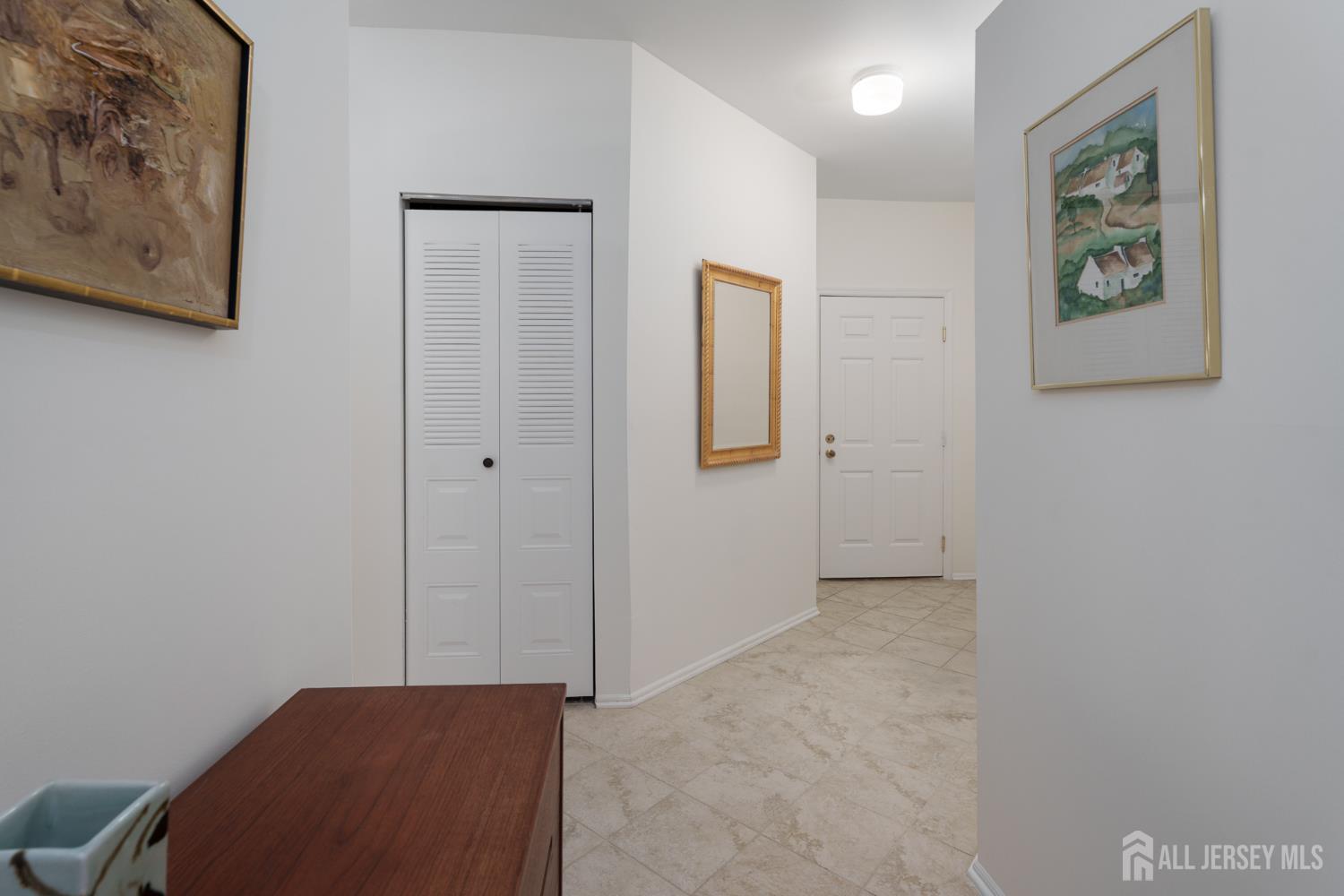 South Brunswick, New Jersey 08852, United States, 2 Bedrooms Bedrooms, ,2 BathroomsBathrooms,Residential,Active,221887