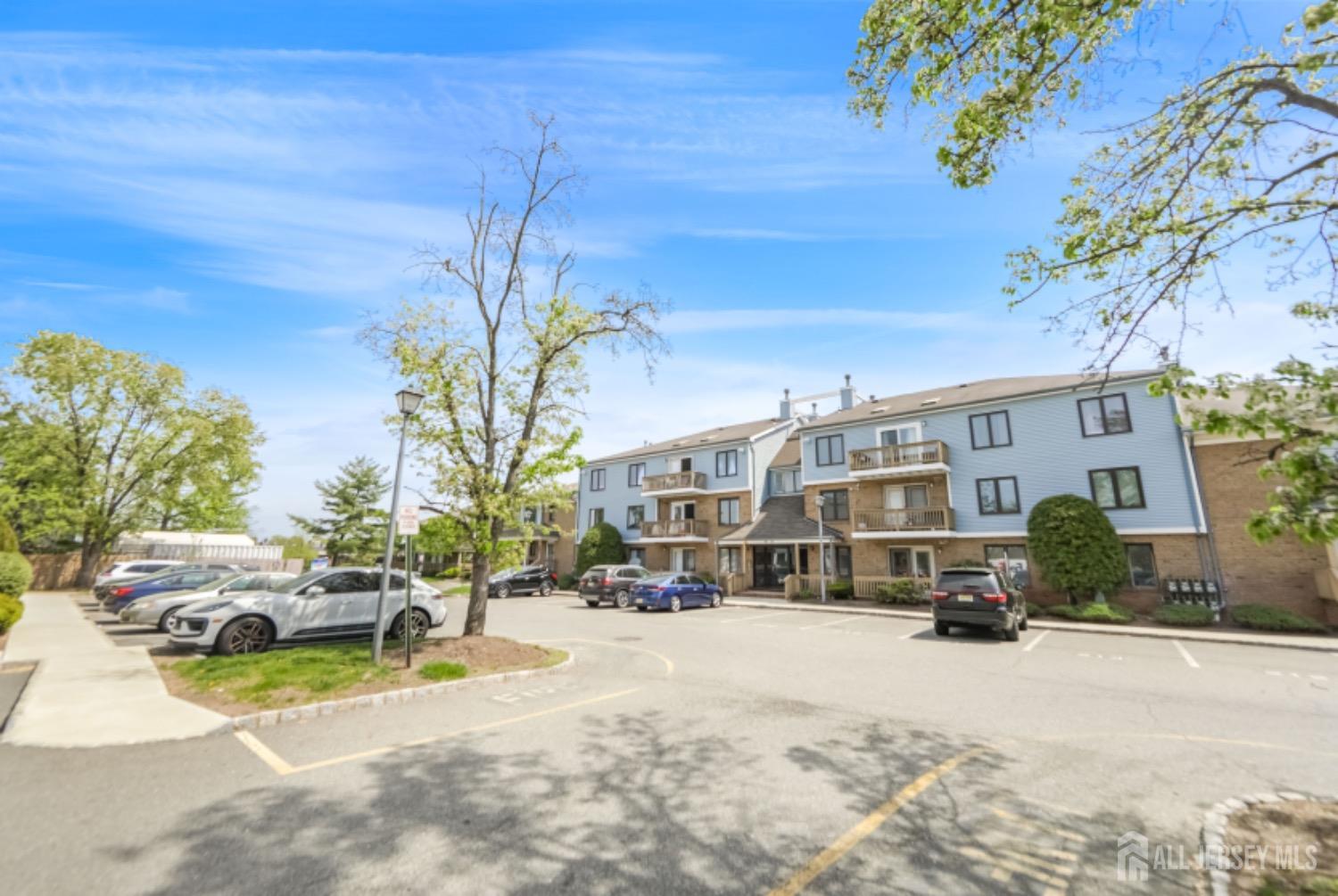715 Peach Street, Avenel, New Jersey image 28