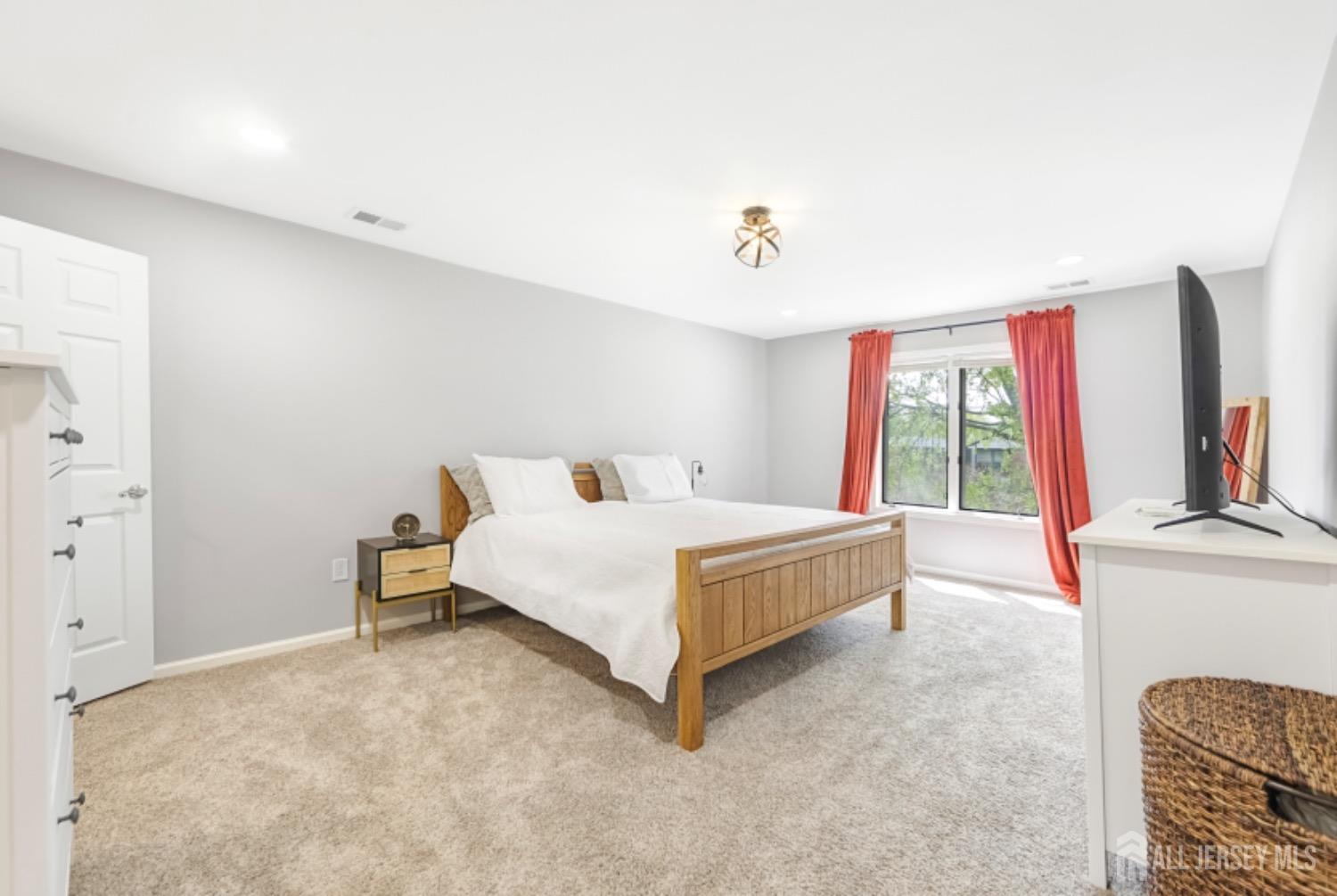 715 Peach Street, Avenel, New Jersey image 17
