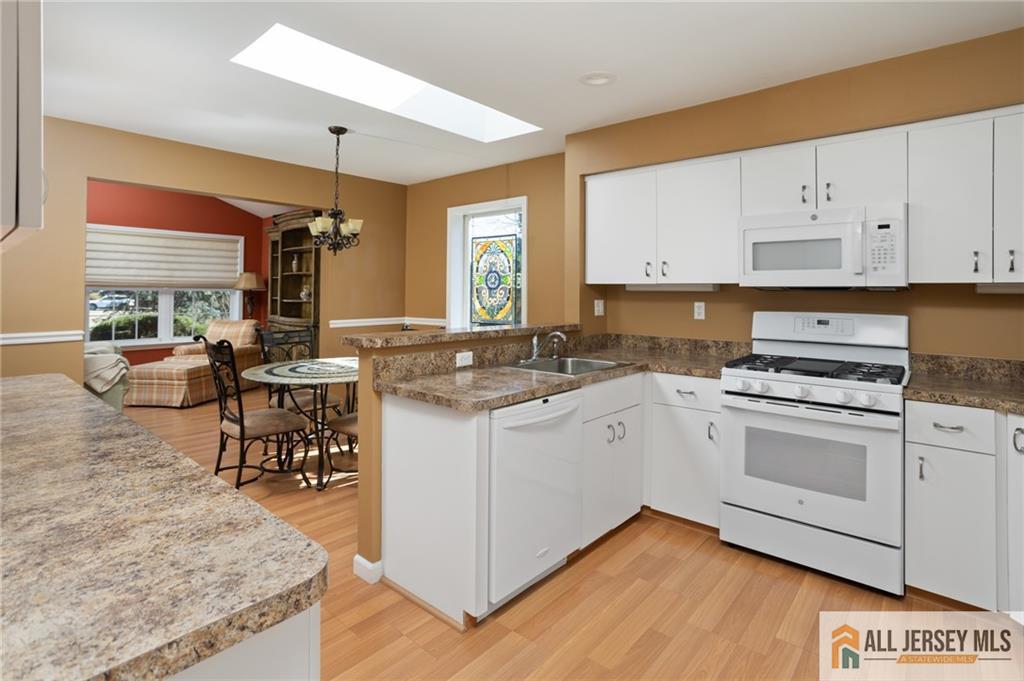 23 Abraham Lincoln Court, Monroe Township, New Jersey image 17