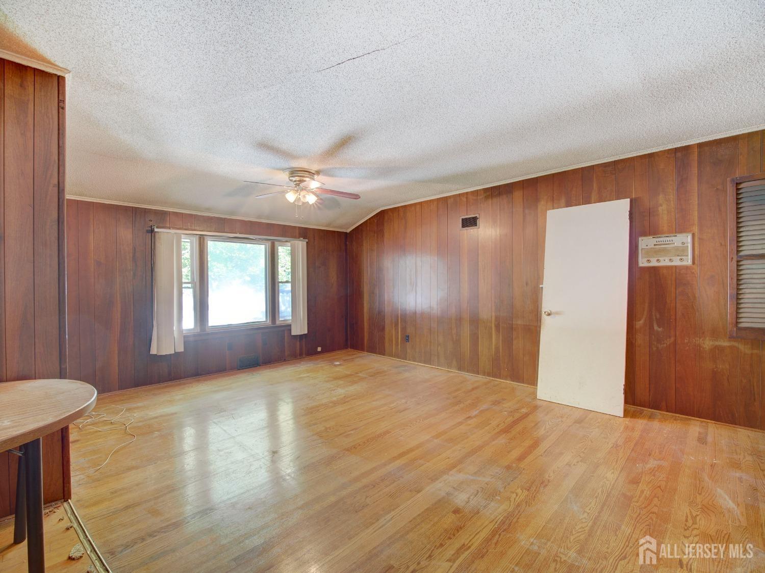 2 Sanford Street, Manalapan, New Jersey image 9