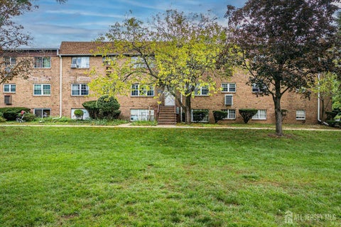 Homes For Rent - 60 College Drive<br/> Edison, NJ 08817