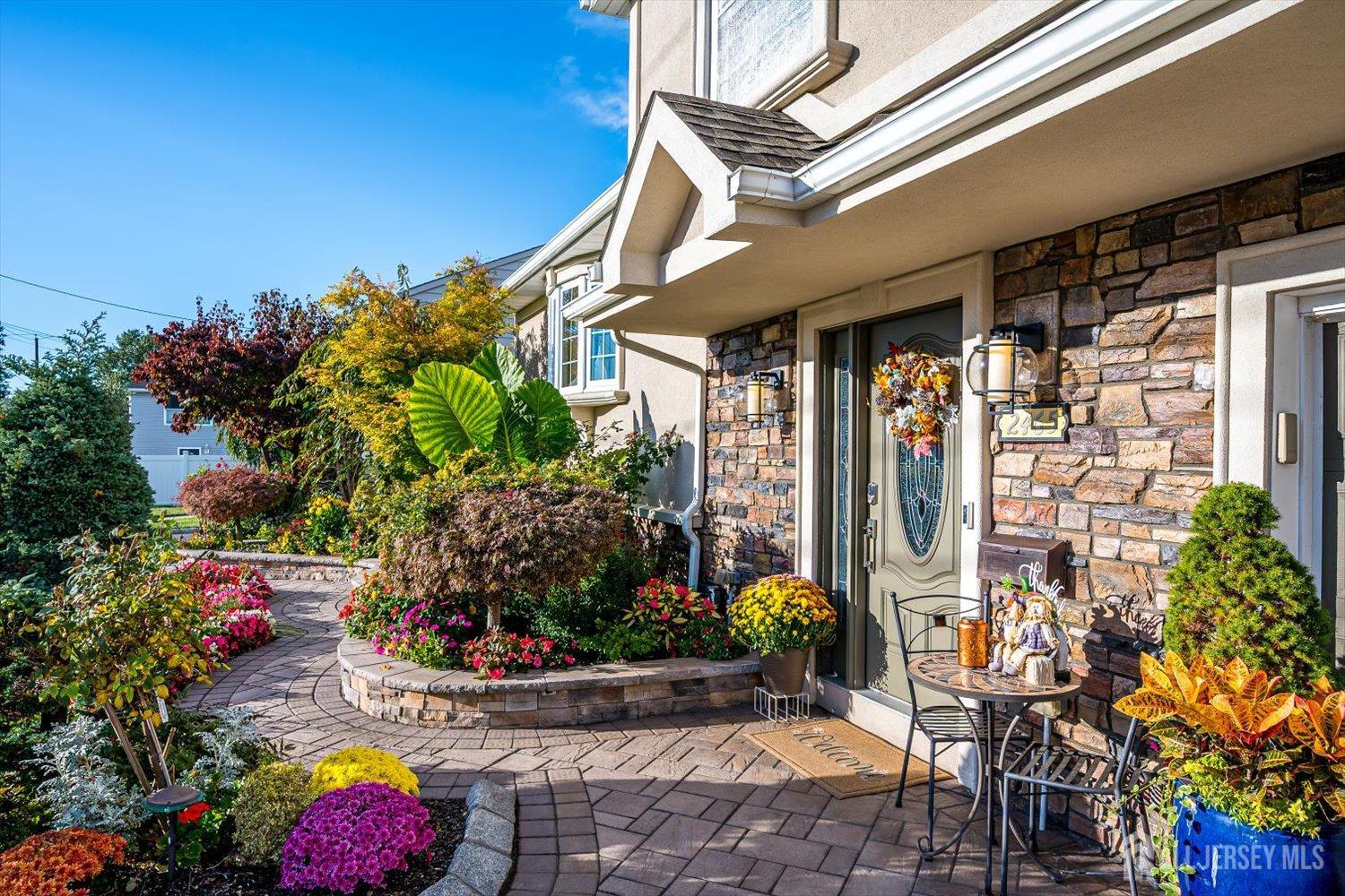 2465 Brentwood Road