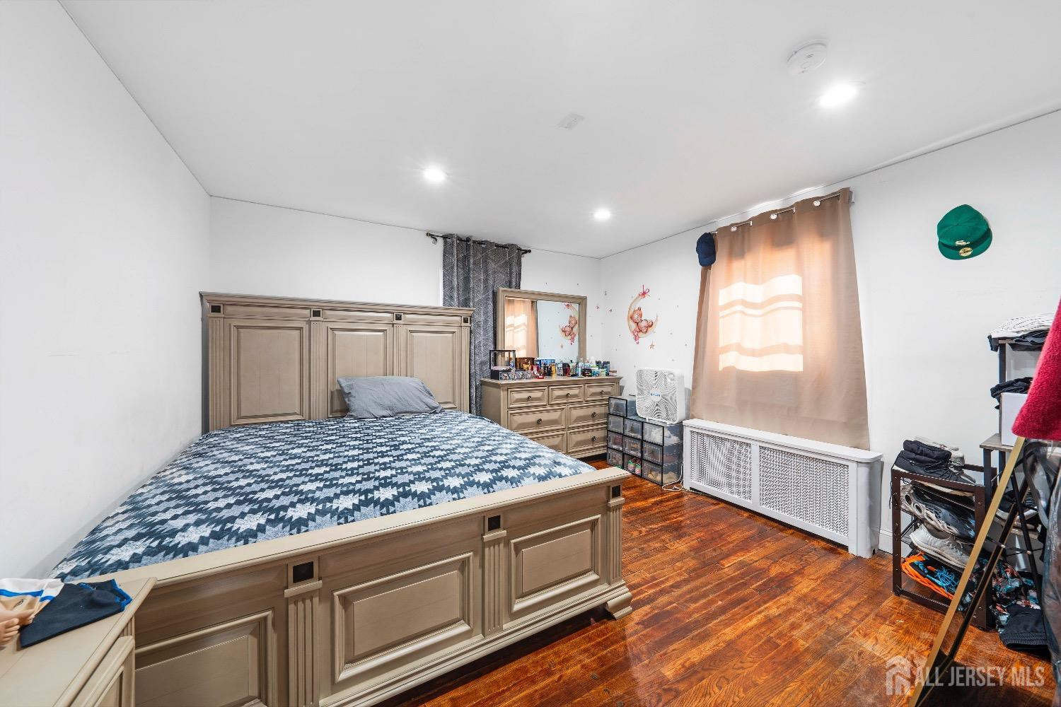 720 Charles Street, South Amboy, New Jersey image 7