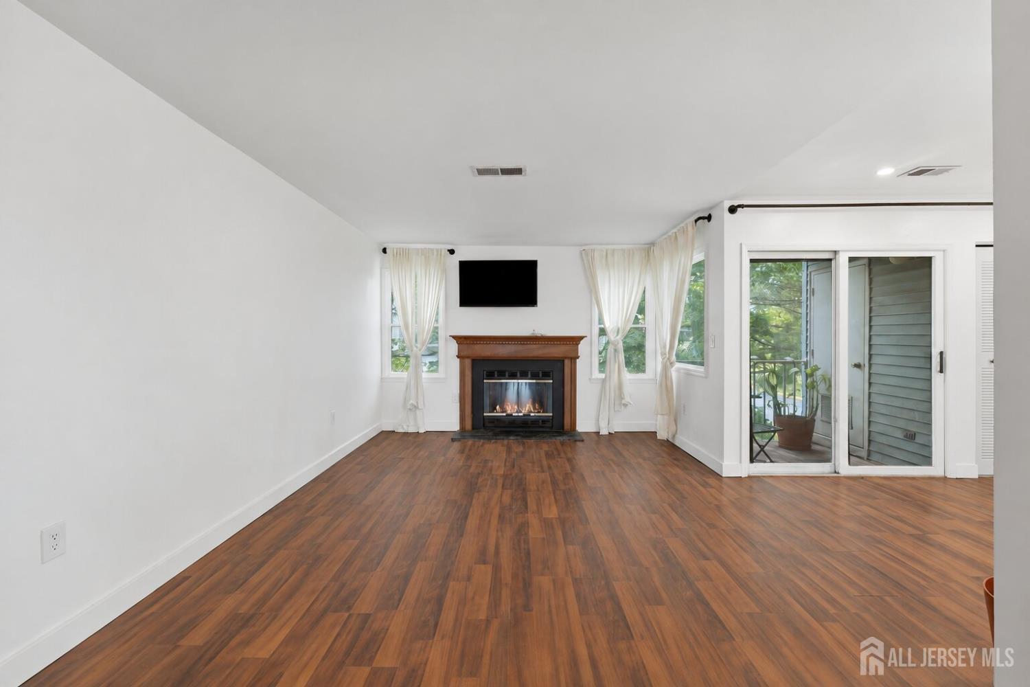 320 Edpas Road