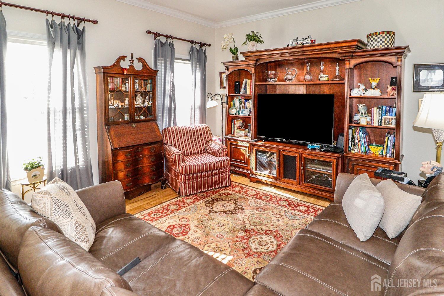 175 Howell Avenue, Fords, New Jersey image 9