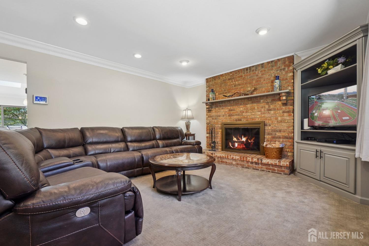 4 Franklin Court, East Brunswick, New Jersey image 12