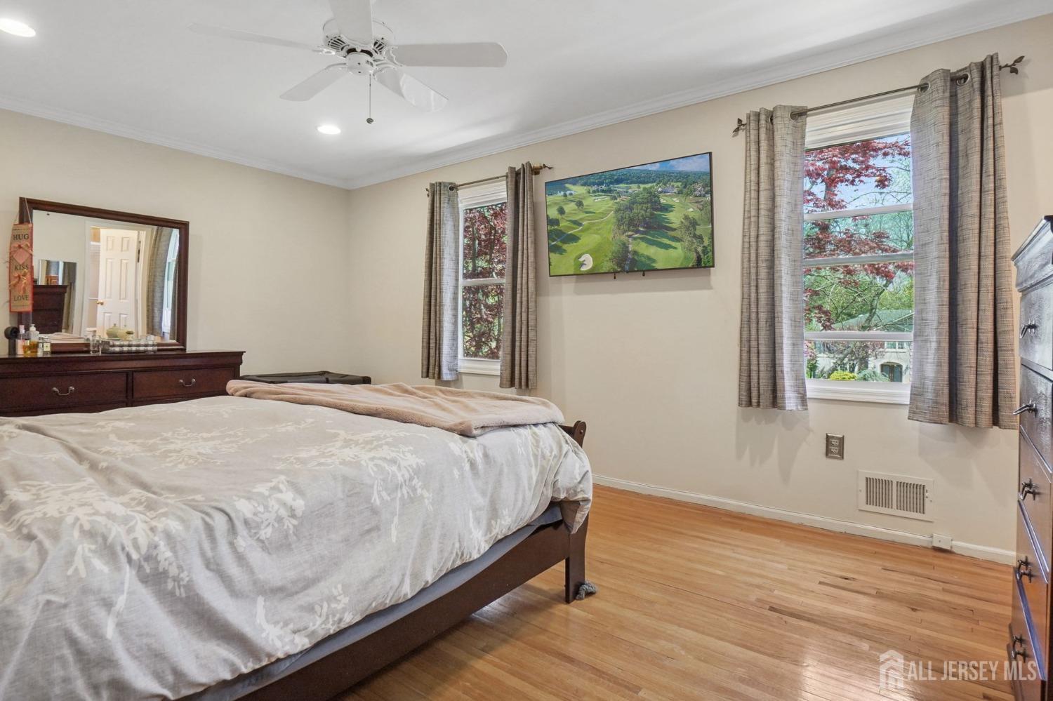 4 Franklin Court, East Brunswick, New Jersey image 17