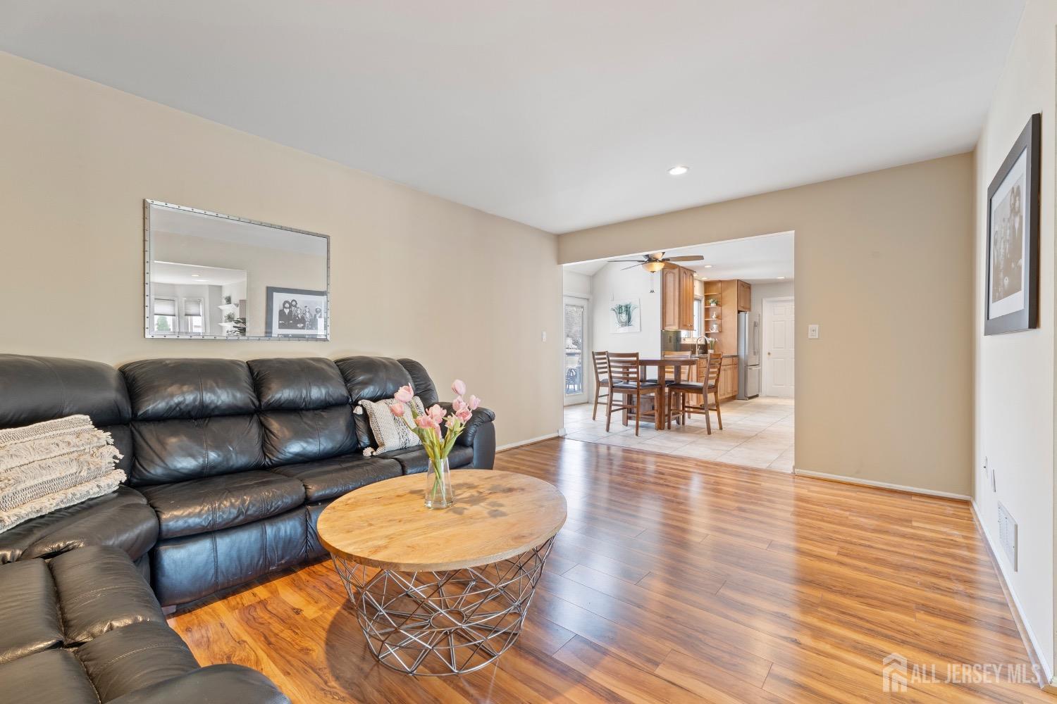 31 Mariposa Place, Old Bridge, New Jersey image 15
