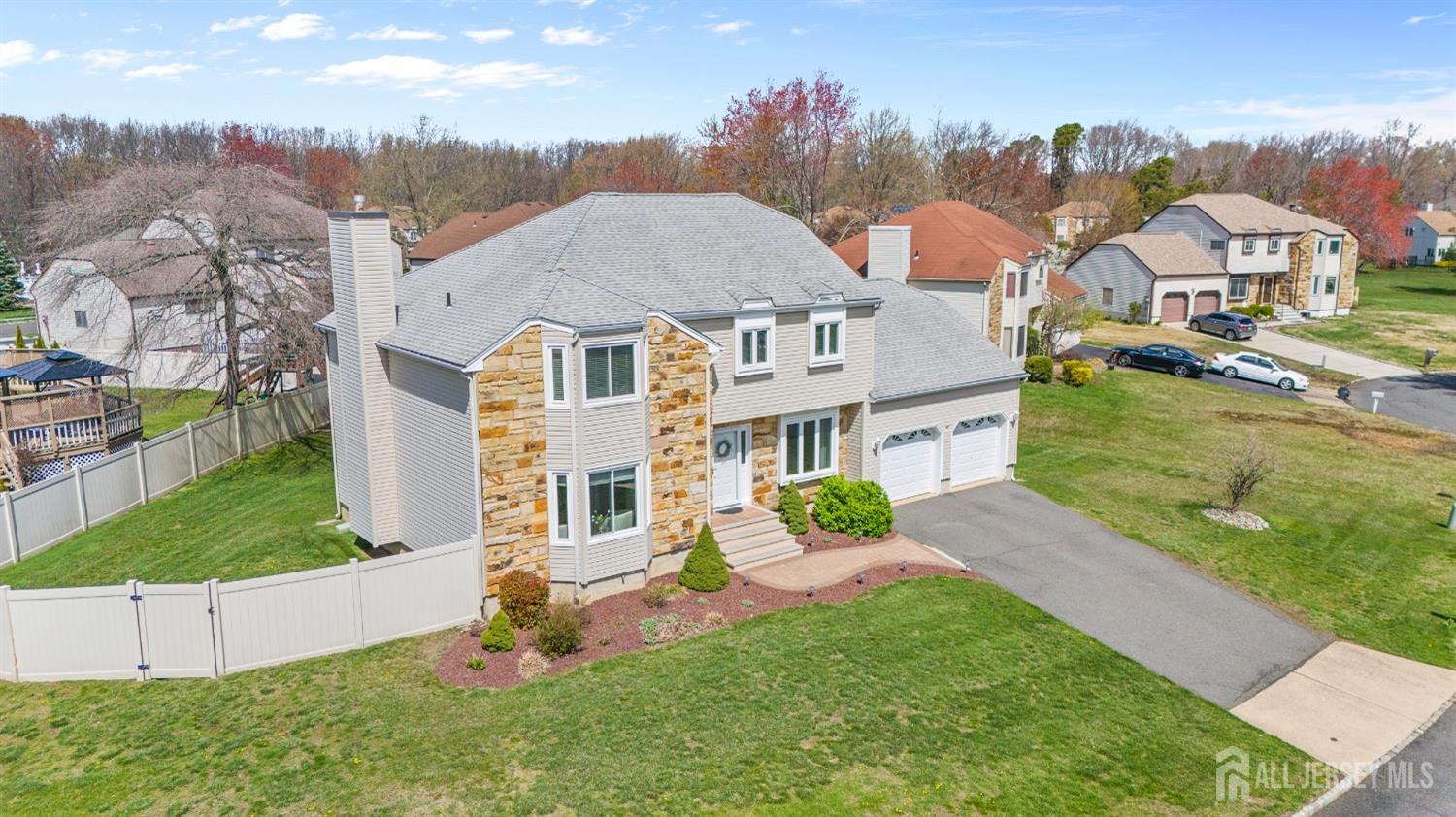 31 Mariposa Place, Old Bridge, New Jersey image 2