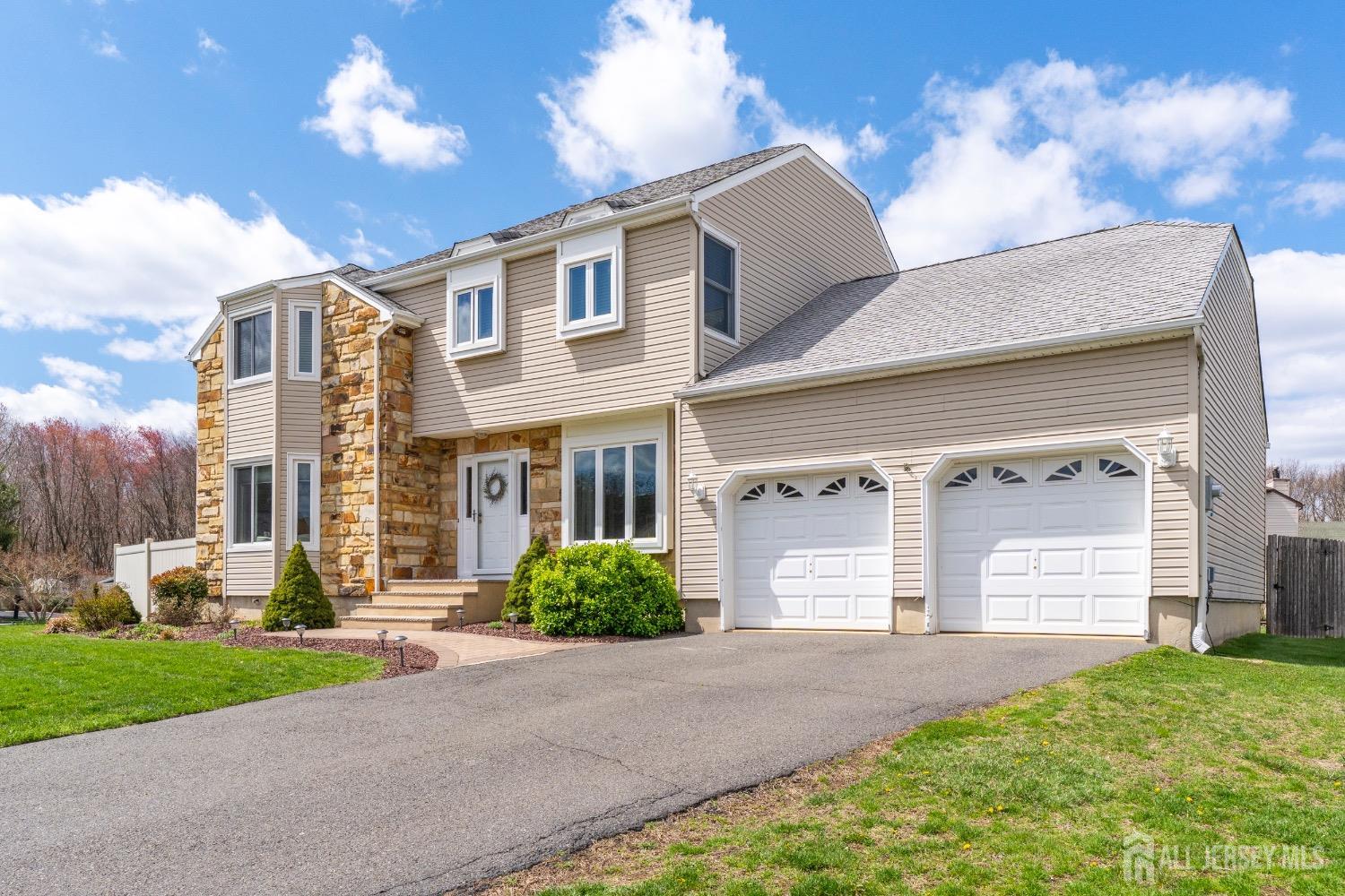 31 Mariposa Place, Old Bridge, New Jersey image 3