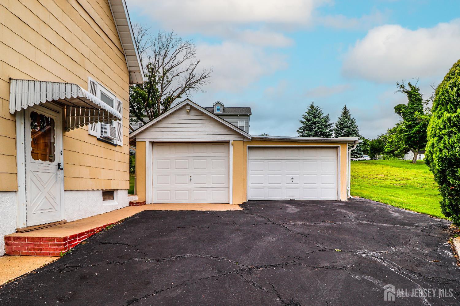 1107 River Road, Piscataway, New Jersey image 4
