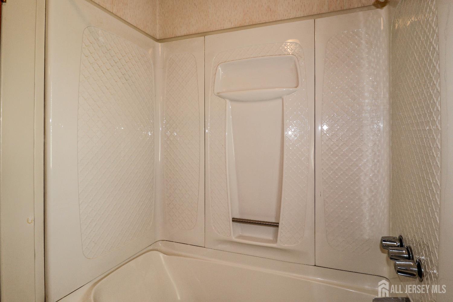 1107 River Road, Piscataway, New Jersey image 22