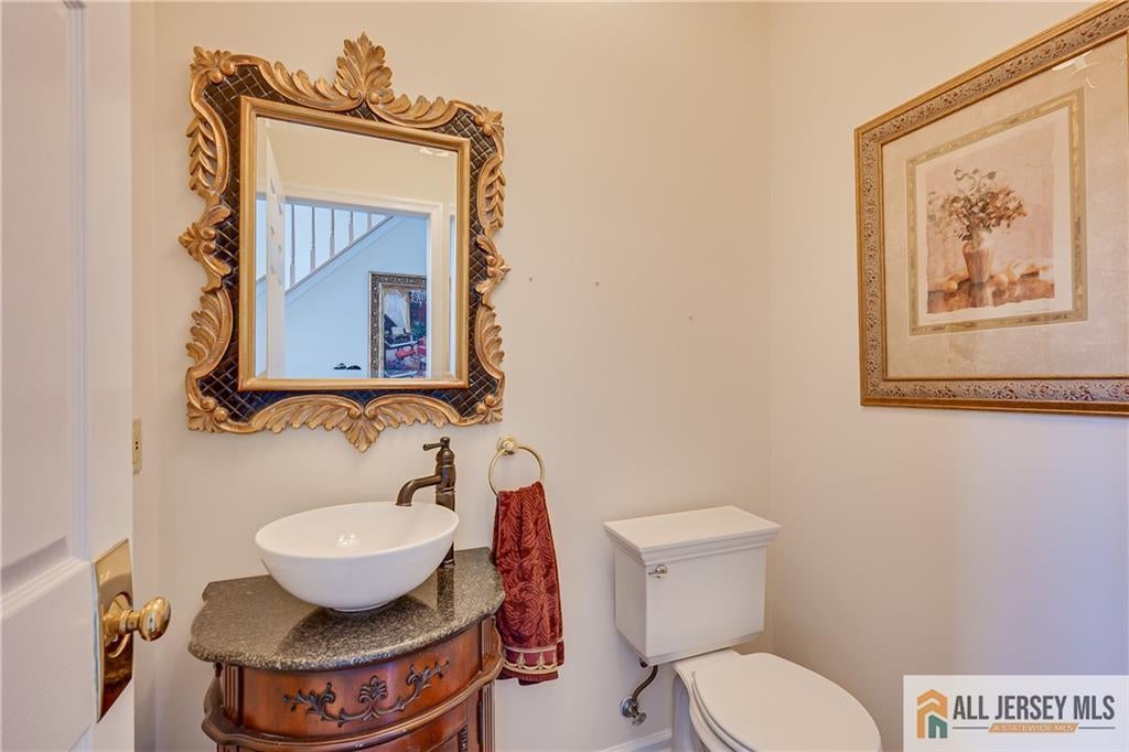 25 Dickinson Rd, South Brunswick, NJ, 08824, USA, 4 Bedrooms Bedrooms, ,3 BathroomsBathrooms,Residential,Active,25 Dickinson Rd,2770201M