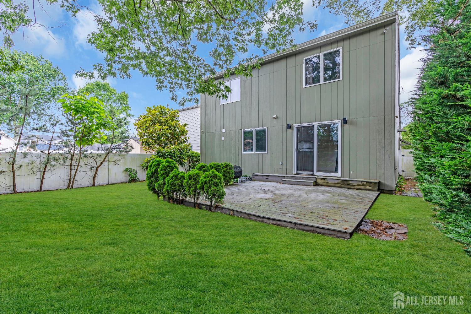 Brick, New Jersey 08723, United States, 3 Bedrooms Bedrooms, ,2 BathroomsBathrooms,Residential,Active,165924