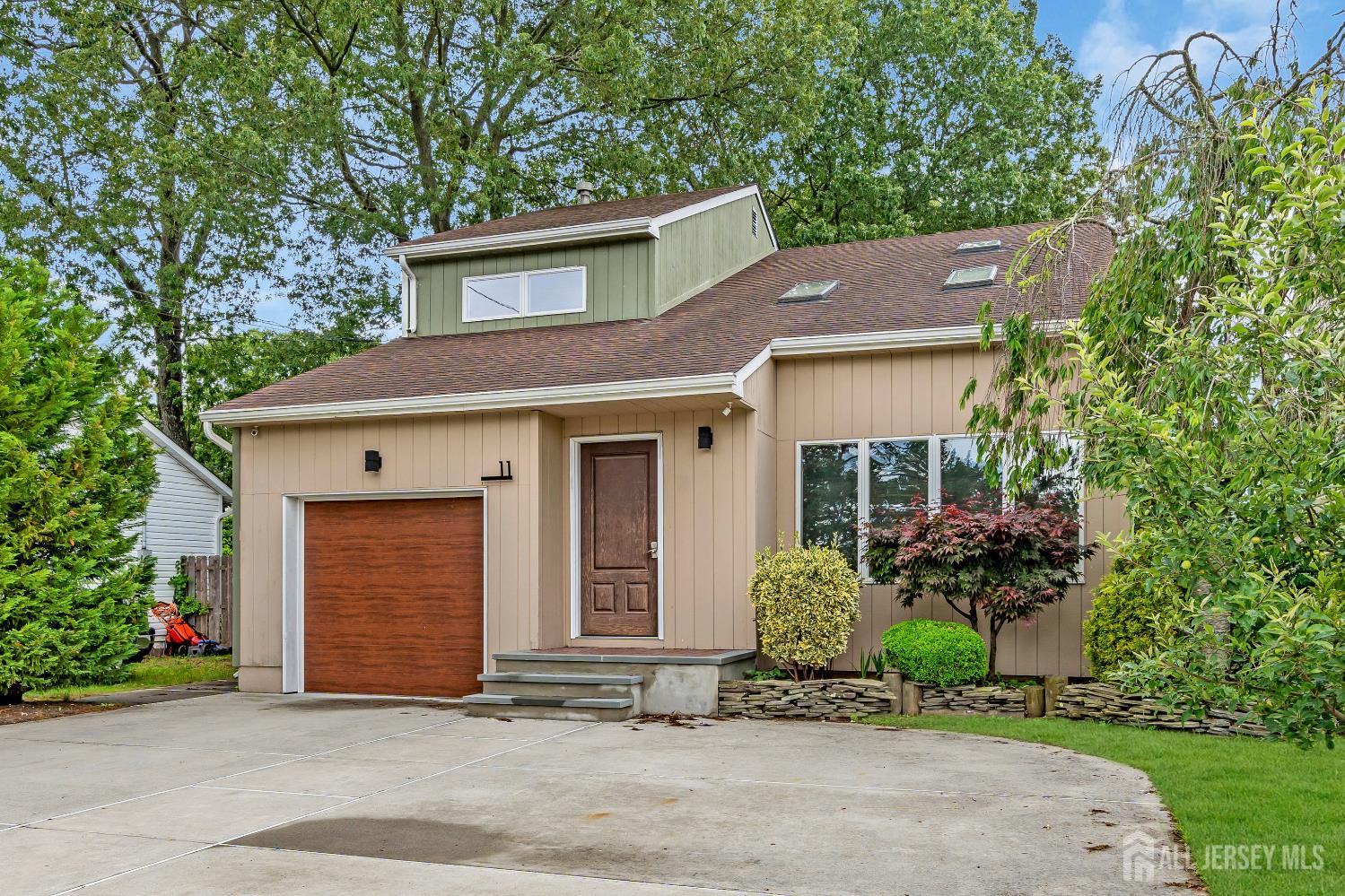 Brick, New Jersey 08723, United States, 3 Bedrooms Bedrooms, ,2 BathroomsBathrooms,Residential,Active,165924