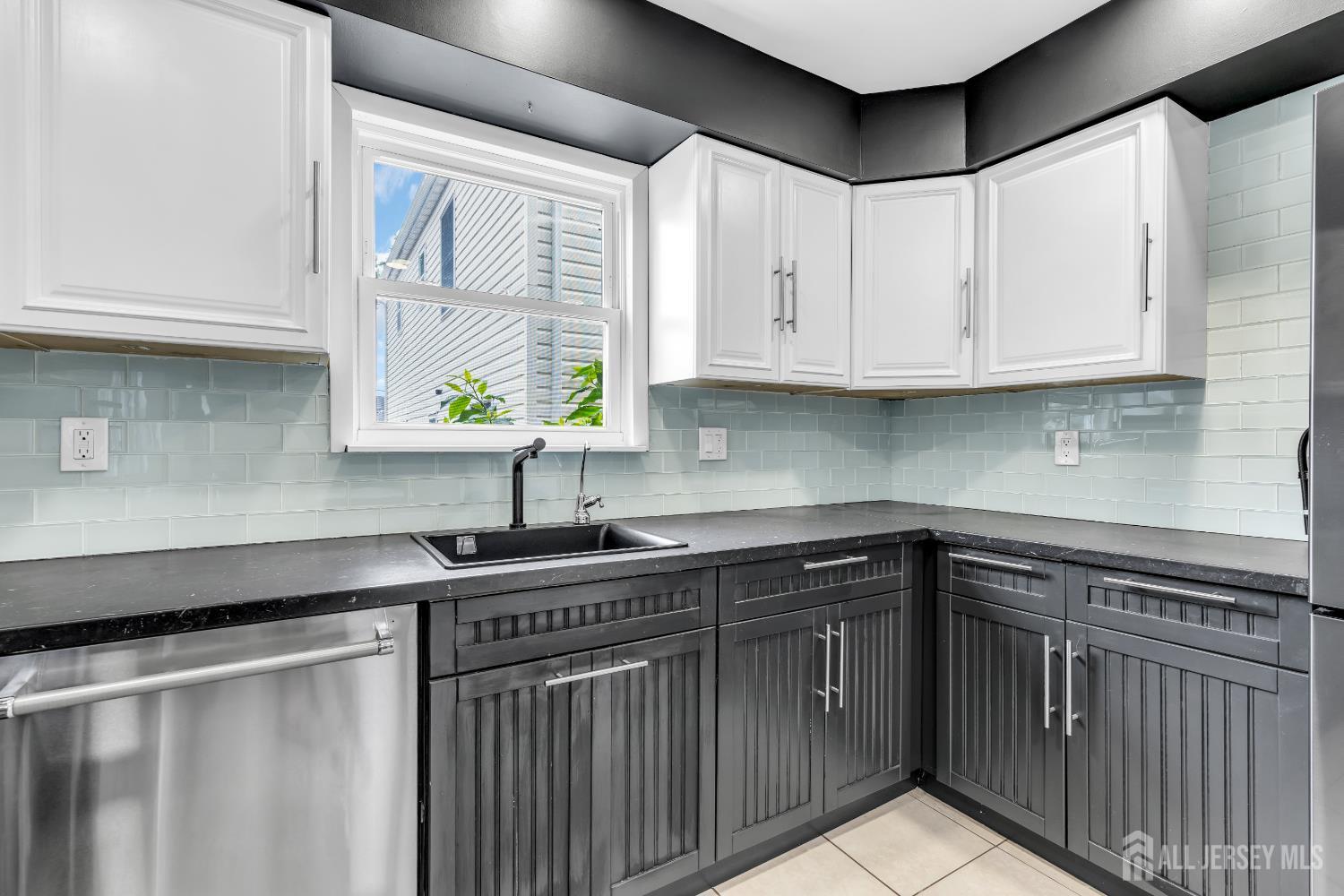 Brick, New Jersey 08723, United States, 3 Bedrooms Bedrooms, ,2 BathroomsBathrooms,Residential,Active,165924