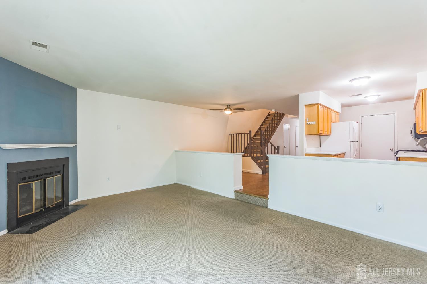 95 Lexington Circle, Old Bridge, New Jersey image 3