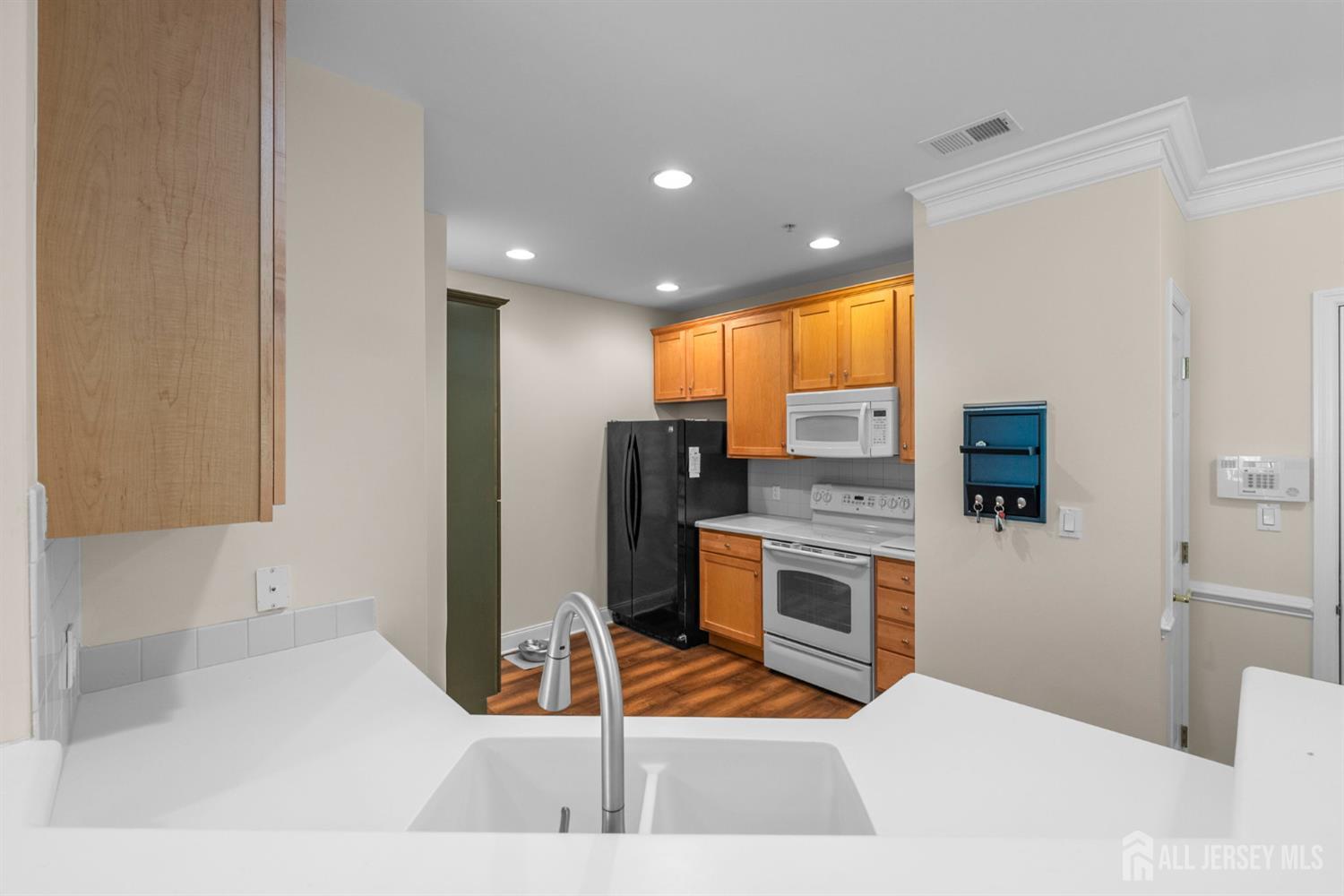 100 Middlesex Boulevard #144, Plainsboro, New Jersey image 5