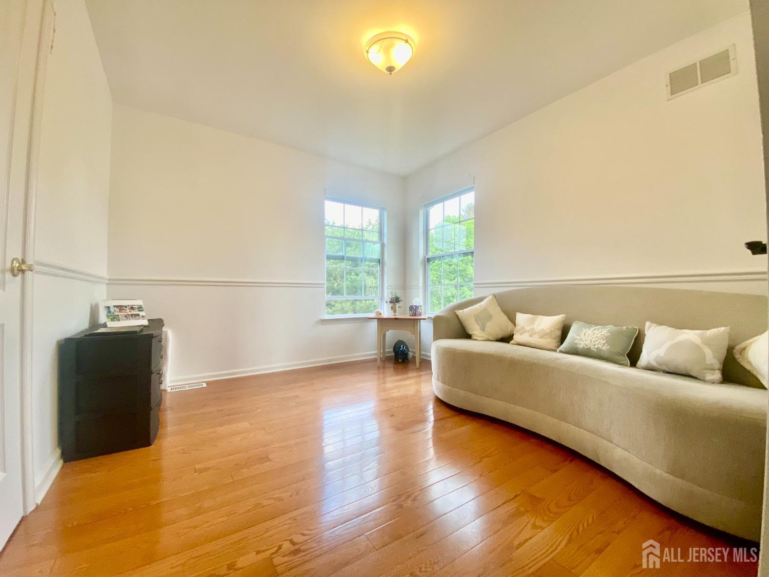 86 Eddington Lane, Monroe Township, New Jersey image 16