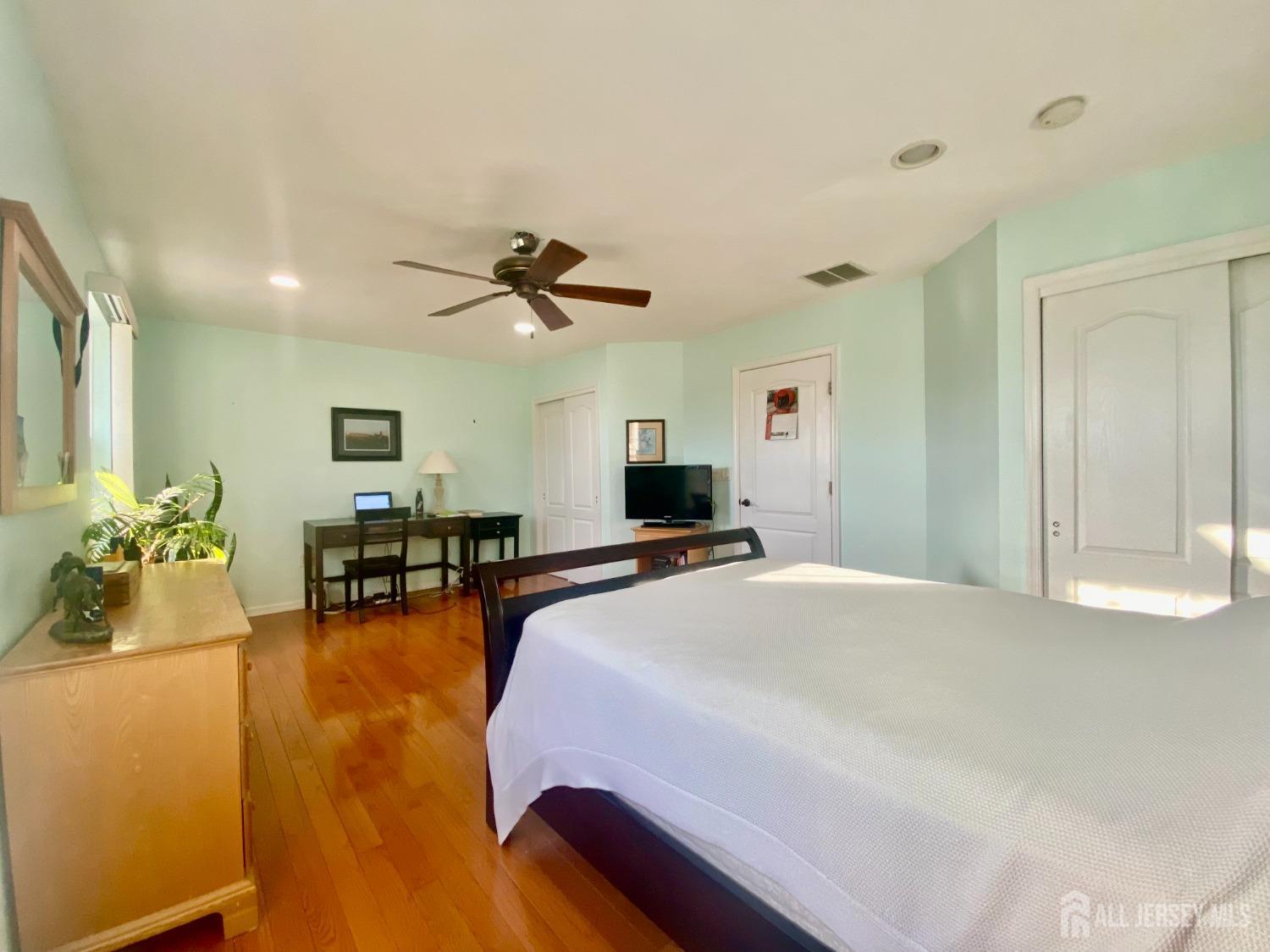 86 Eddington Lane, Monroe Township, New Jersey image 15