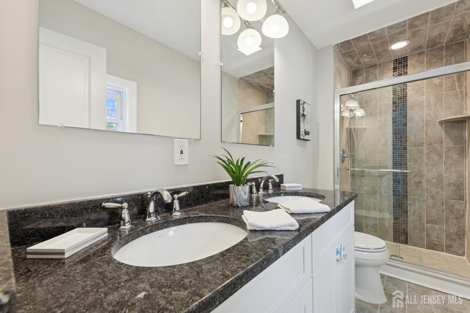 23 Kenz Terrace, West Orange, New Jersey image 31