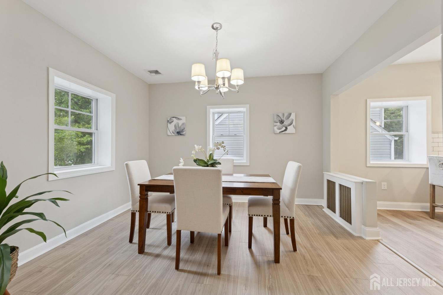 23 Kenz Terrace, West Orange, New Jersey image 9