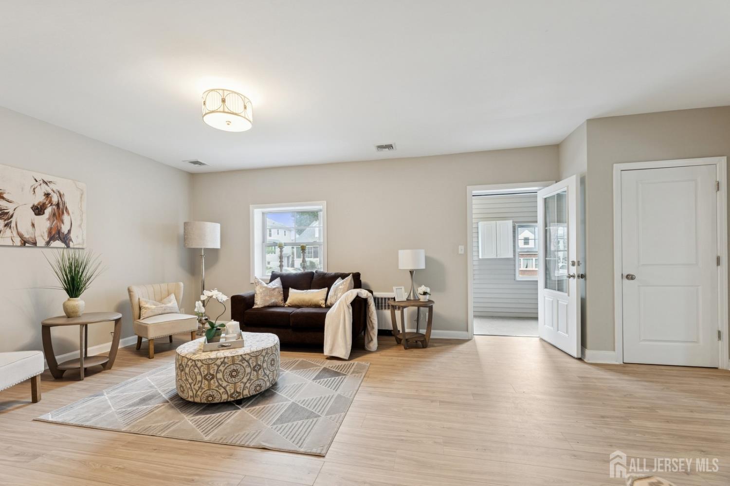 23 Kenz Terrace, West Orange, New Jersey image 4