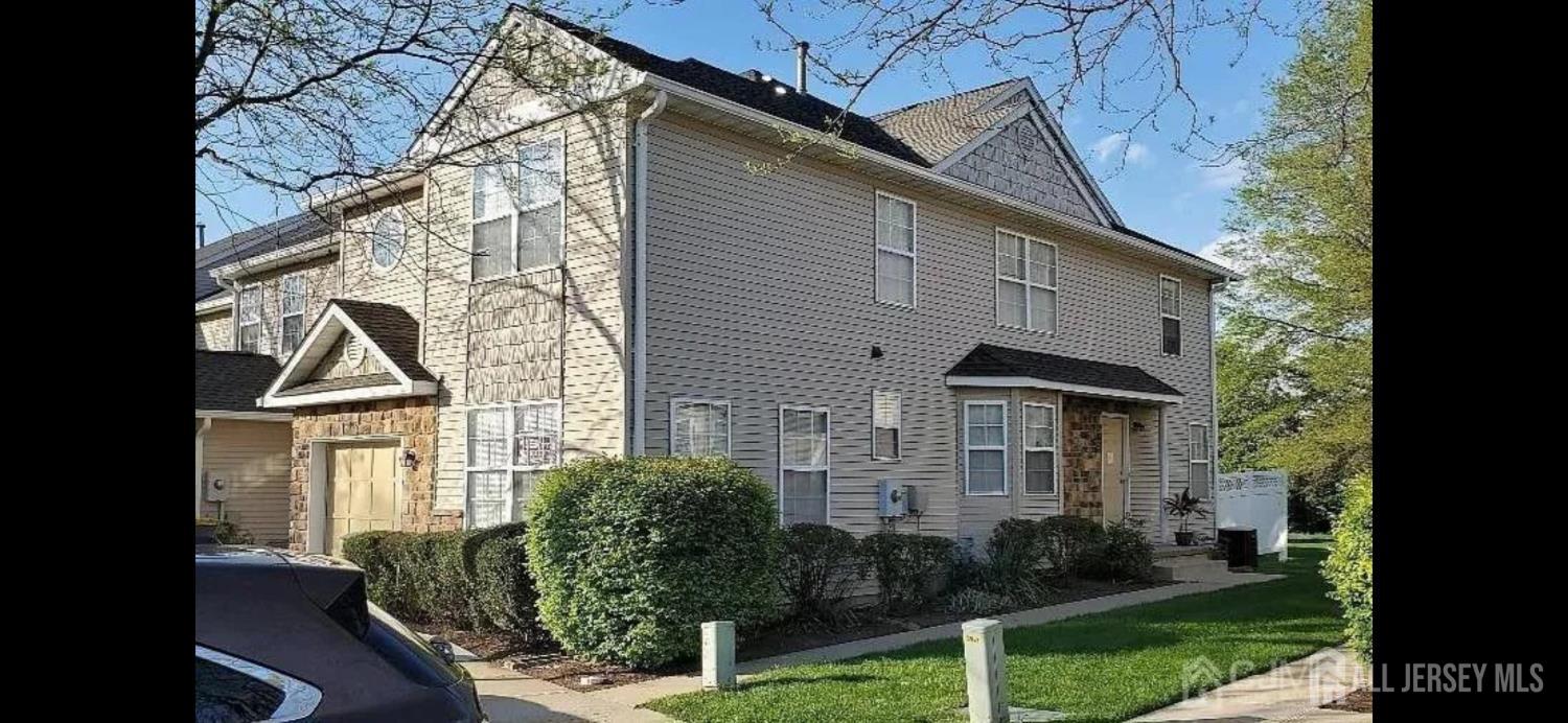 405 Cobblestone Court