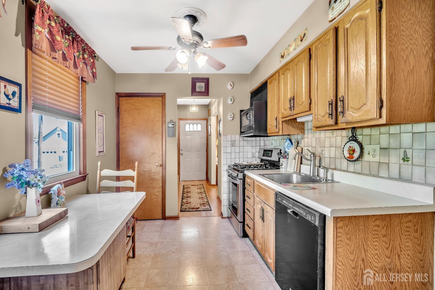 112 Adeline Avenue, South Plainfield, New Jersey image 14