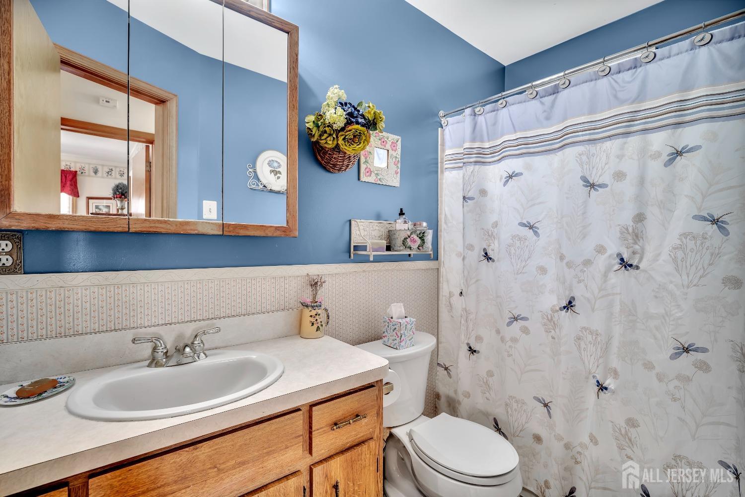 112 Adeline Avenue, South Plainfield, New Jersey image 22
