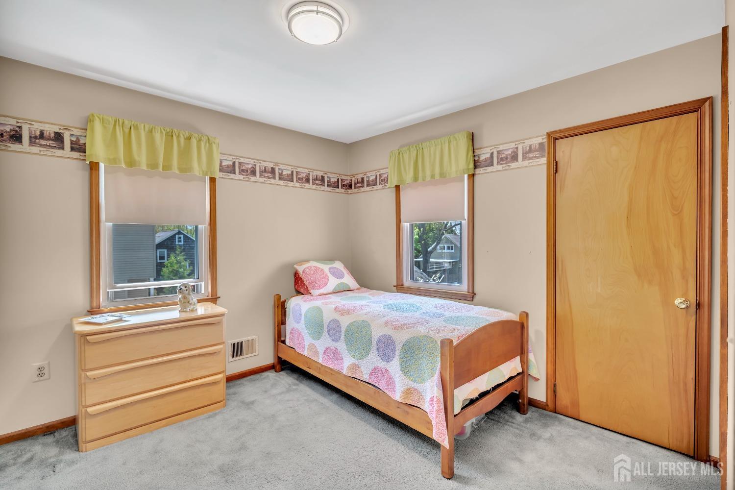 112 Adeline Avenue, South Plainfield, New Jersey image 23